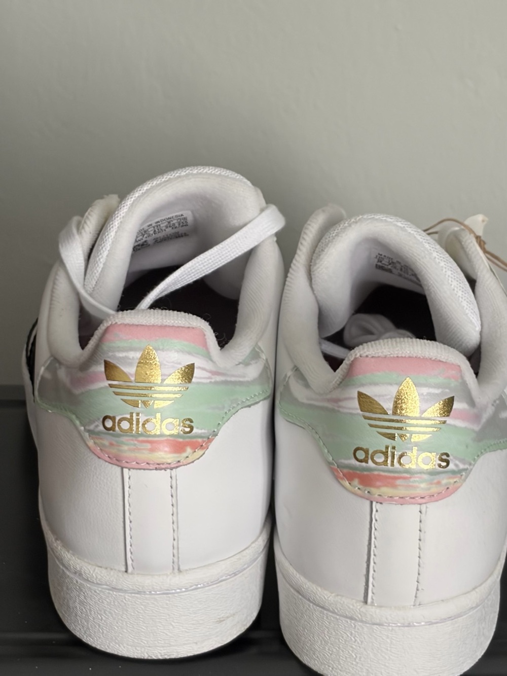 adidas White & Black Low-Top Sneakers with Gold Accents - Picture 2 of 6